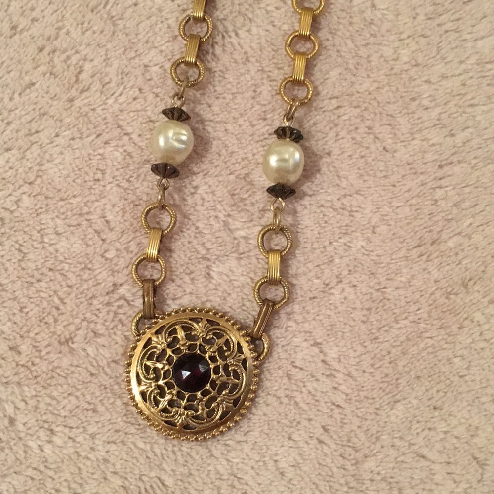 1928 Antique Styled Fashion Necklace red gem vinta